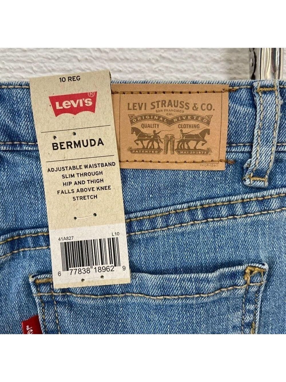 $59 Levi’s Jean Bermuda Shorts Distressed  10R NWT - Picture 5 of 6
